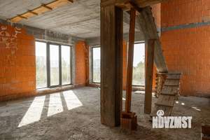 Дом 300м&sup2;, 2-этажный, участок 9 сот.  