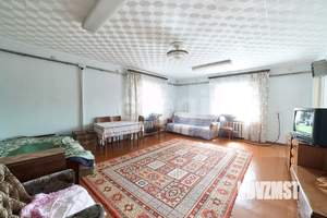 Дом 210м&sup2;, 3-этажный, участок 7 сот.  