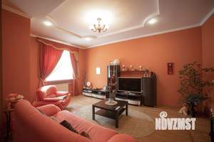 Коттедж 436м², 2-этажный, участок 20 сот.  