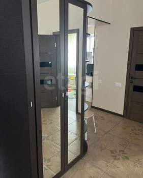 Дом 170м&sup2;, 3-этажный, участок 6 сот.  