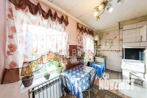 Дом 60м², 2-этажный, участок 5 сот.  