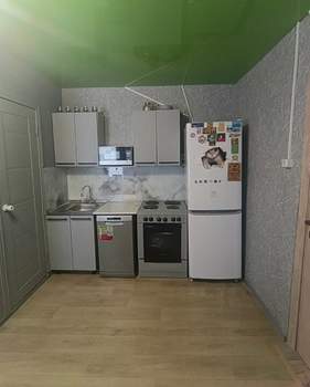 Дом 43м&sup2;, 2-этажный, участок 3 сот.  