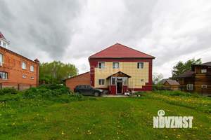 Дом 168м², 2-этажный, участок 12 сот.  