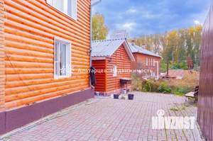 Дом 243м², 3-этажный, участок 6 сот.  