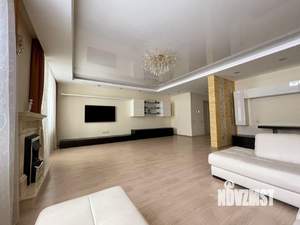 Таунхаус 340м², 3-этажный, участок 5 сот.  
