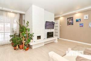 Дом 190м&sup2;, 2-этажный, участок 5 сот.  