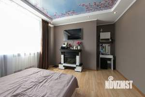 Дом 161м², 3-этажный, участок 8 сот.  