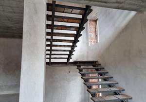 Дом 162м&sup2;, 3-этажный, участок 3 сот.  