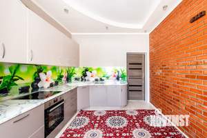 Коттедж 158м&sup2;, 2-этажный, участок 5 сот.  