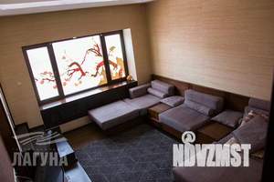 Коттедж 420м&sup2;, 2-этажный, участок 20 сот.  