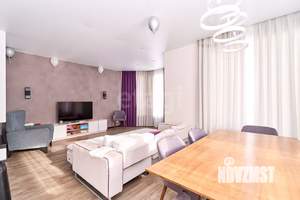 Дом 127м&sup2;, 2-этажный, участок 10 сот.  