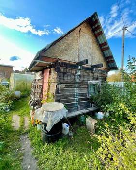 Дом 20м&sup2;, 2-этажный, участок 4 сот.  