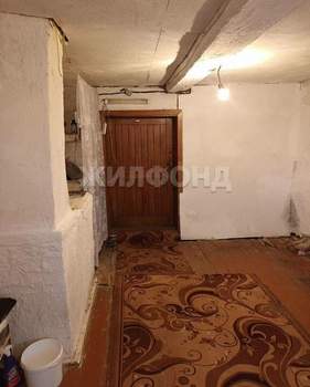 Дом 30м&sup2;, 2-этажный, участок 6 сот.  