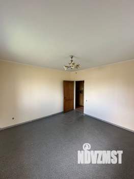 Дом 108м&sup2;, 2-этажный, участок 8 сот.  