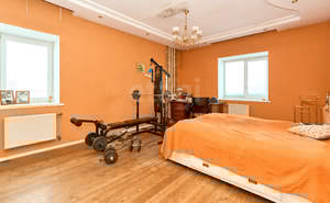 Дом 317м&sup2;, 2-этажный, участок 13 сот.  