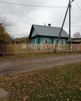 Дом 30м², 2-этажный, участок 6 сот.  