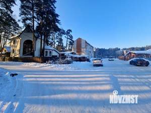 Дом 211м&sup2;, 3-этажный, участок 3 сот.  