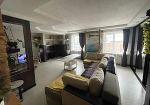 Дом 240м², 2-этажный, участок 5 сот.  