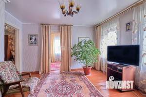 Дом 100м&sup2;, 1-этажный, участок 6 сот.  