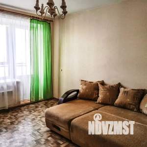 1-к квартира, посуточно, 35м2, 6/12 этаж