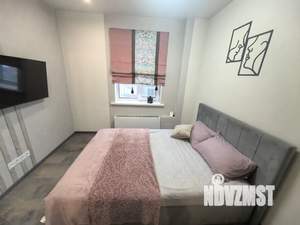 Студия квартира, посуточно, 34м2, 13/16 этаж