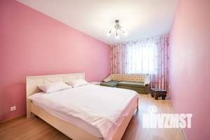 2-к квартира, посуточно, 68м2, 3/7 этаж