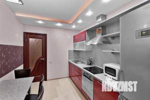1-к квартира, посуточно, 42м2, 4/10 этаж