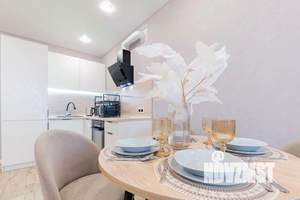 1-к квартира, посуточно, 50м2, 1/1 этаж