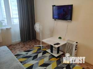 1-к квартира, посуточно, 35м2, 1/10 этаж