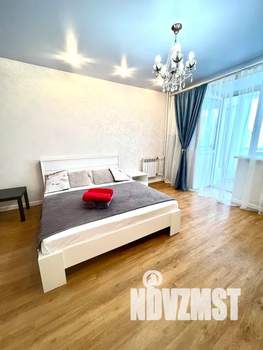 1-к квартира, посуточно, 42м2, 5/10 этаж