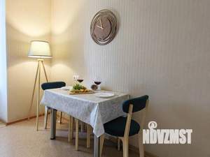1-к квартира, посуточно, 47м2, 1/1 этаж
