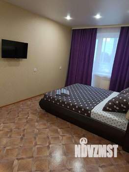 1-к квартира, посуточно, 46м2, 1/1 этаж