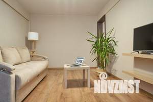 2-к квартира, посуточно, 45м2, 4/5 этаж