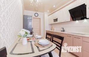 3-к квартира, посуточно, 95м2, 2/10 этаж