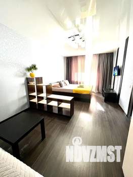 1-к квартира, посуточно, 40м2, 2/4 этаж