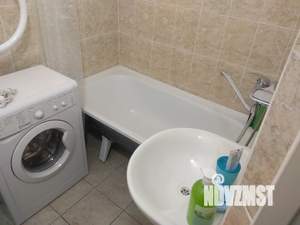 Студия квартира, посуточно, 35м2, 15/16 этаж