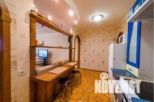 1-к квартира, посуточно, 45м2, 4/10 этаж