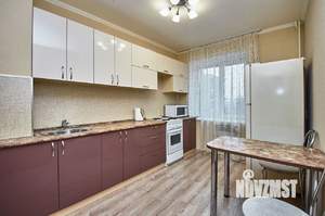 3-к квартира, посуточно, 62м2, 3/9 этаж