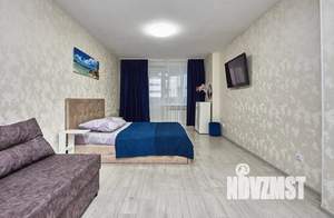 Студия квартира, посуточно, 40м2, 1/18 этаж