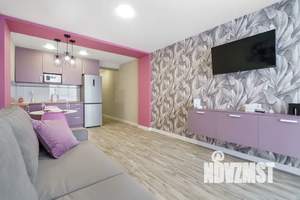 Студия квартира, посуточно, 31м2, 11/19 этаж