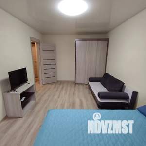 1-к квартира, посуточно, 29м2, 4/9 этаж