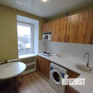 1-к квартира, посуточно, 29м2, 4/9 этаж