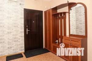 1-к квартира, посуточно, 35м2, 7/17 этаж