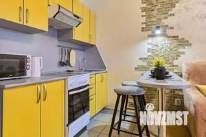 1-к квартира, посуточно, 38м2, 1/1 этаж