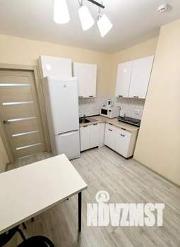 1-к квартира, посуточно, 38м2, 6/17 этаж