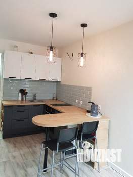 Студия квартира, на длительный срок, 27м2, 1/10 этаж