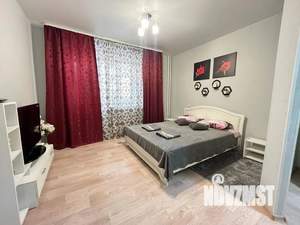 1-к квартира, посуточно, 35м2, 1/11 этаж
