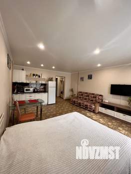 1-к квартира, посуточно, 39м2, 1/18 этаж