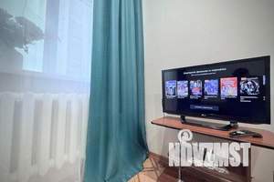 1-к квартира, посуточно, 35м2, 5/10 этаж