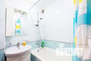 1-к квартира, посуточно, 39м2, 4/10 этаж